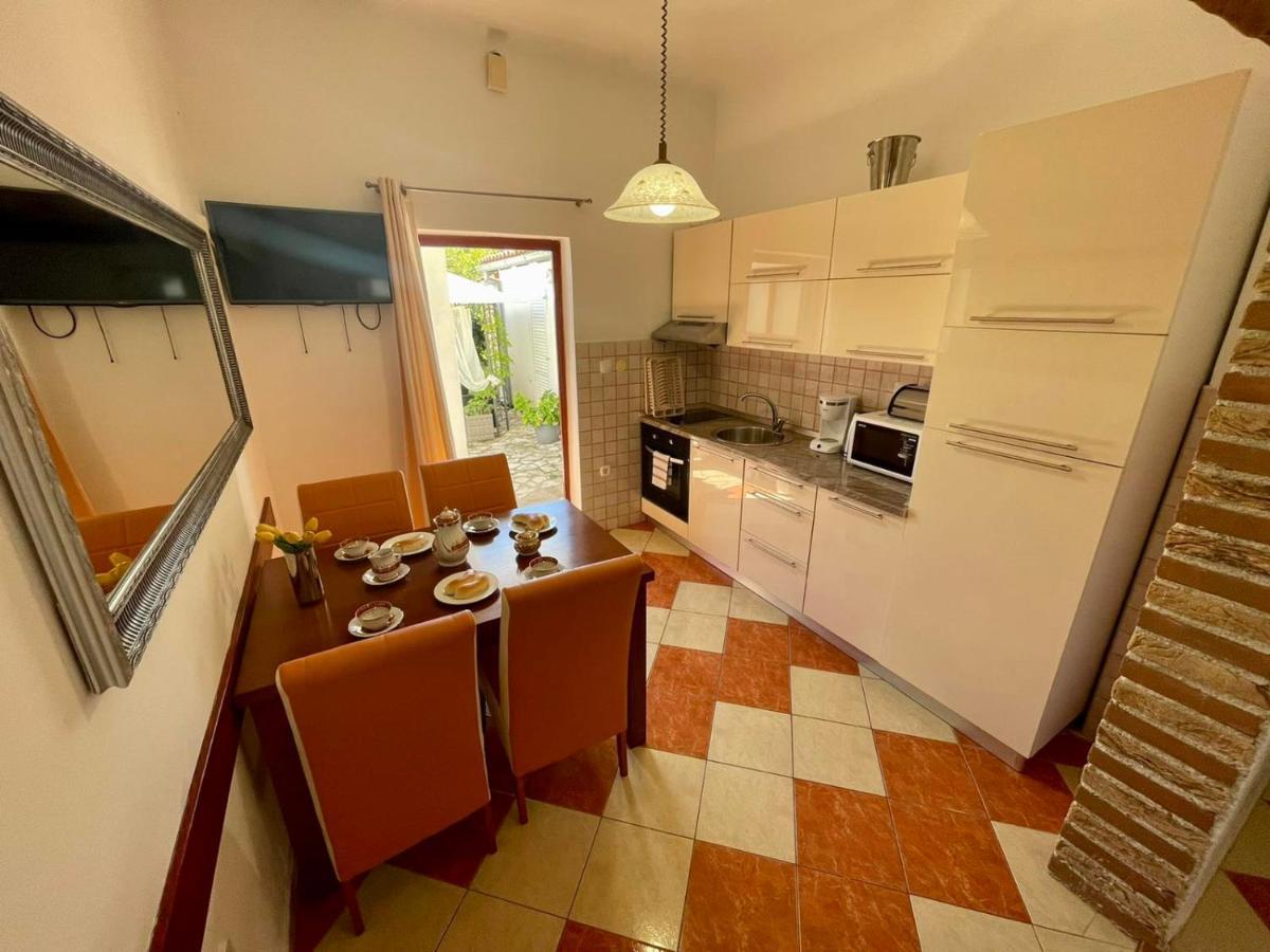 Apartments Villa Herak بوريتش المظهر الخارجي الصورة