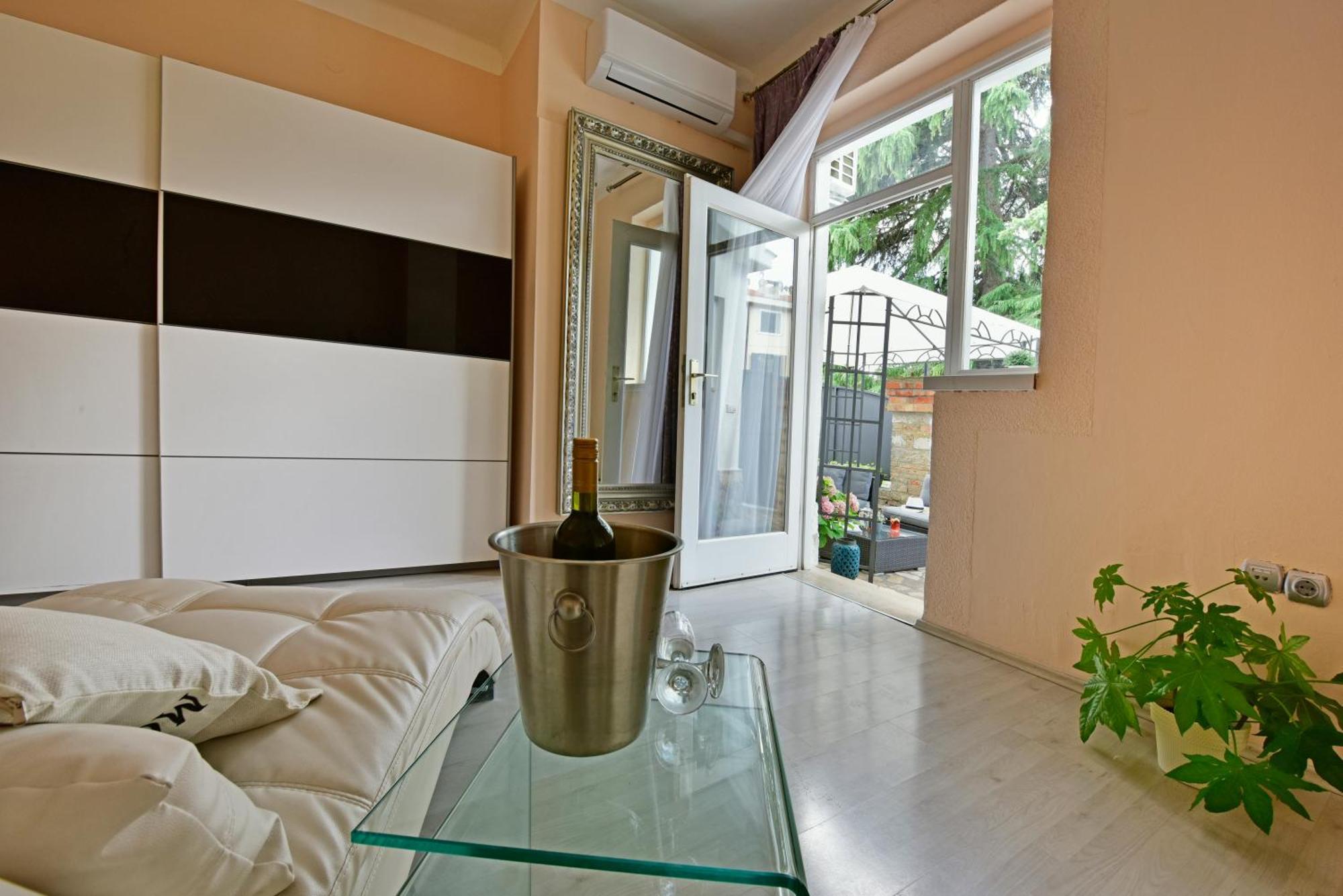 Apartments Villa Herak بوريتش المظهر الخارجي الصورة