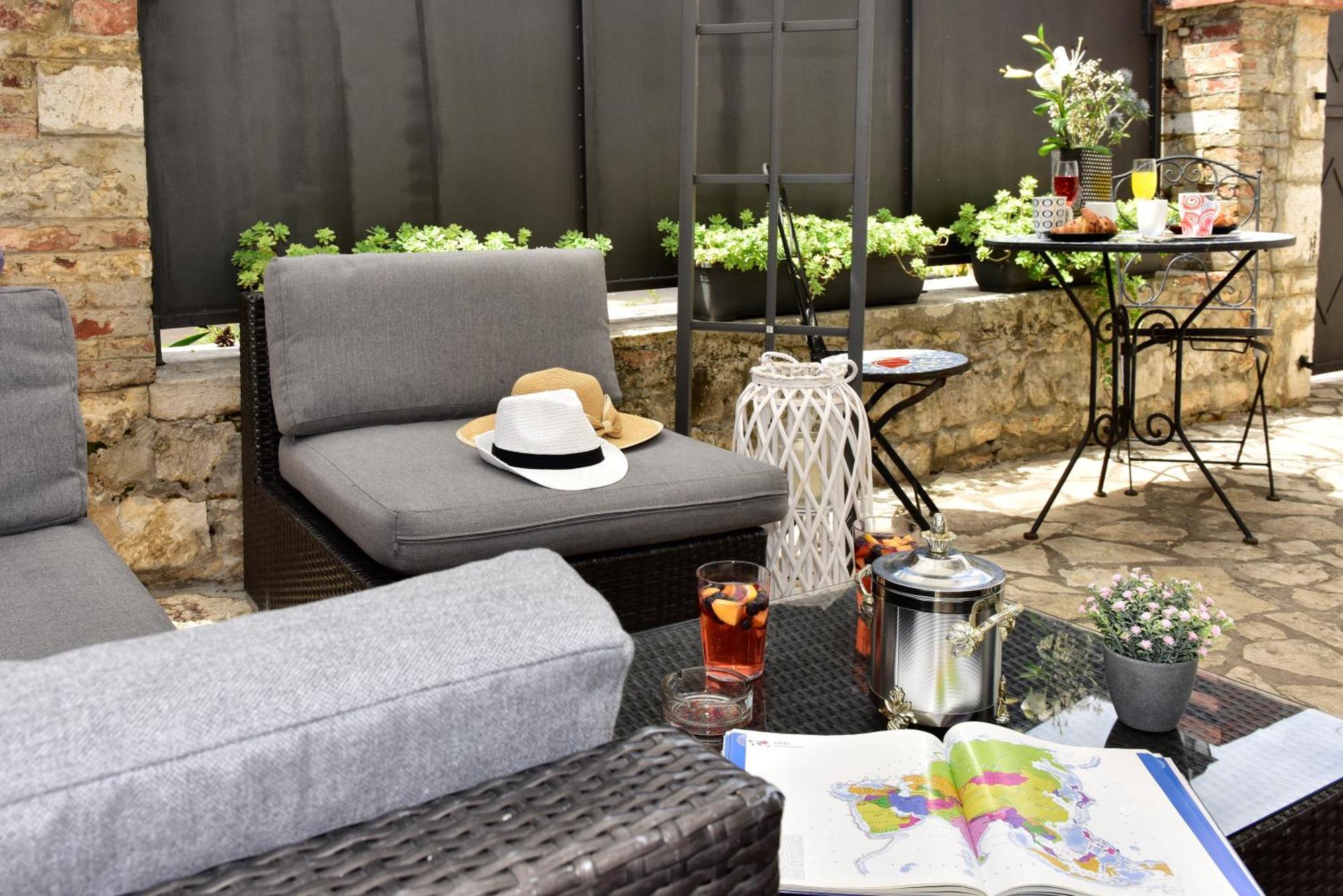 Apartments Villa Herak بوريتش الغرفة الصورة