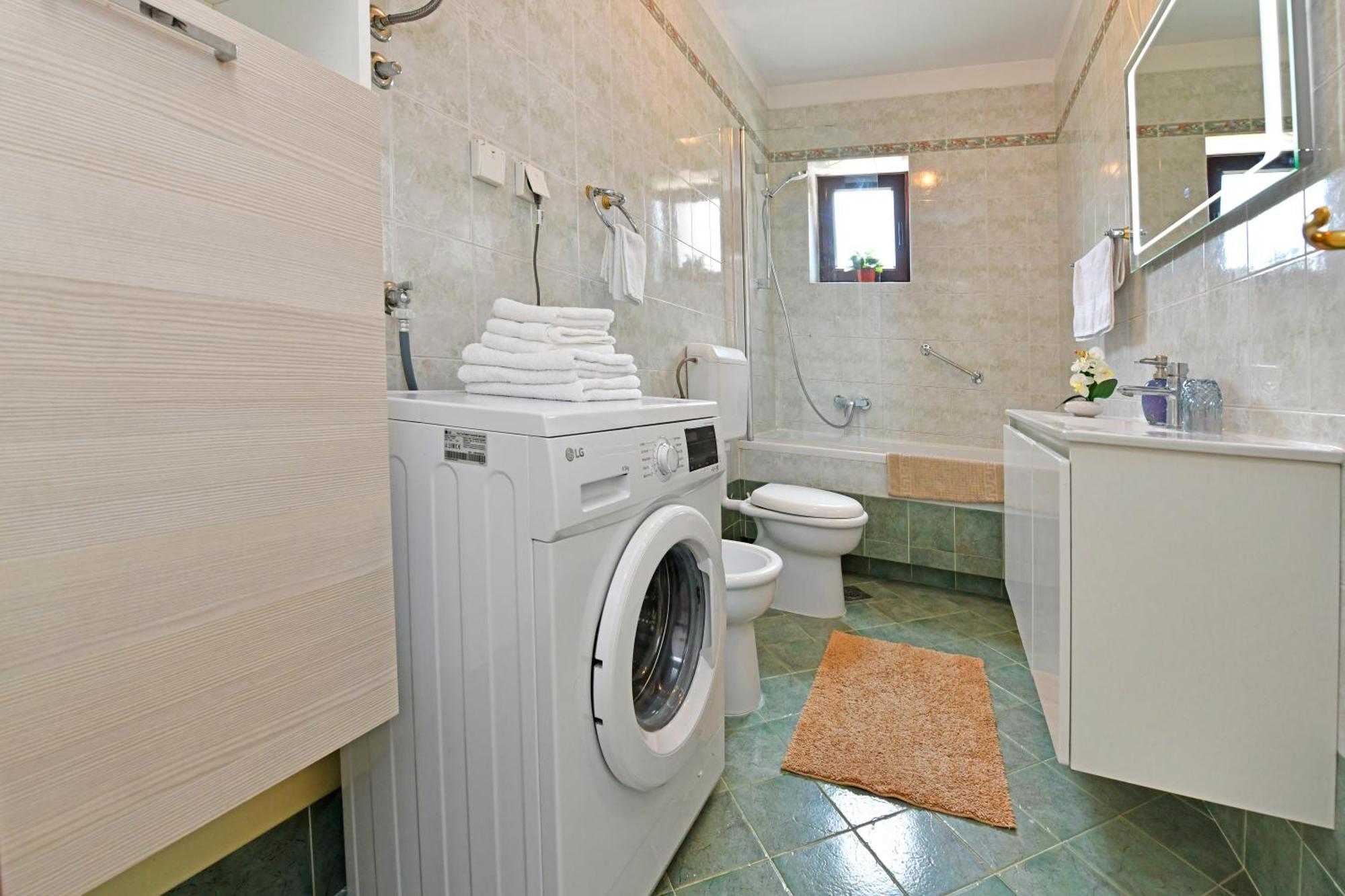 Apartments Villa Herak بوريتش المظهر الخارجي الصورة